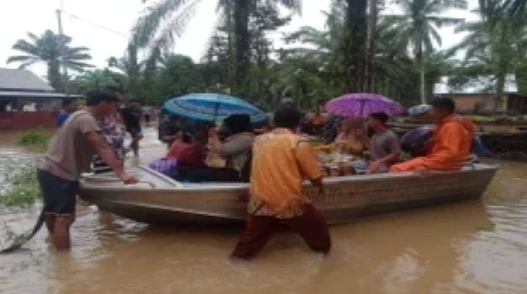 Banjir dan Longsor di Aceh, Sumut, dan Sumbar: 774 Meninggal, 551 Hilang