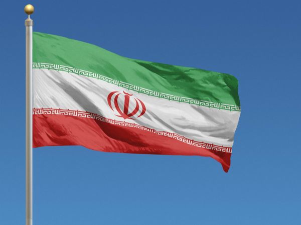 Viral! Iran Meloloskan RUU Hukuman Wanita Tak Berhijab