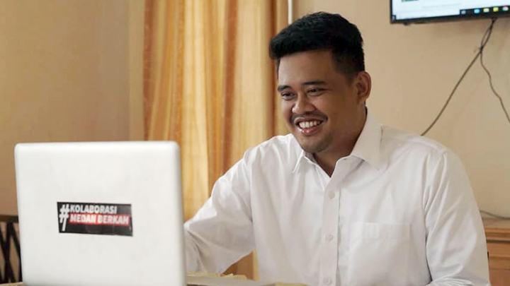 Pemko Medan Denda Pembuang Sampah ke Sungai Rp10 juta!