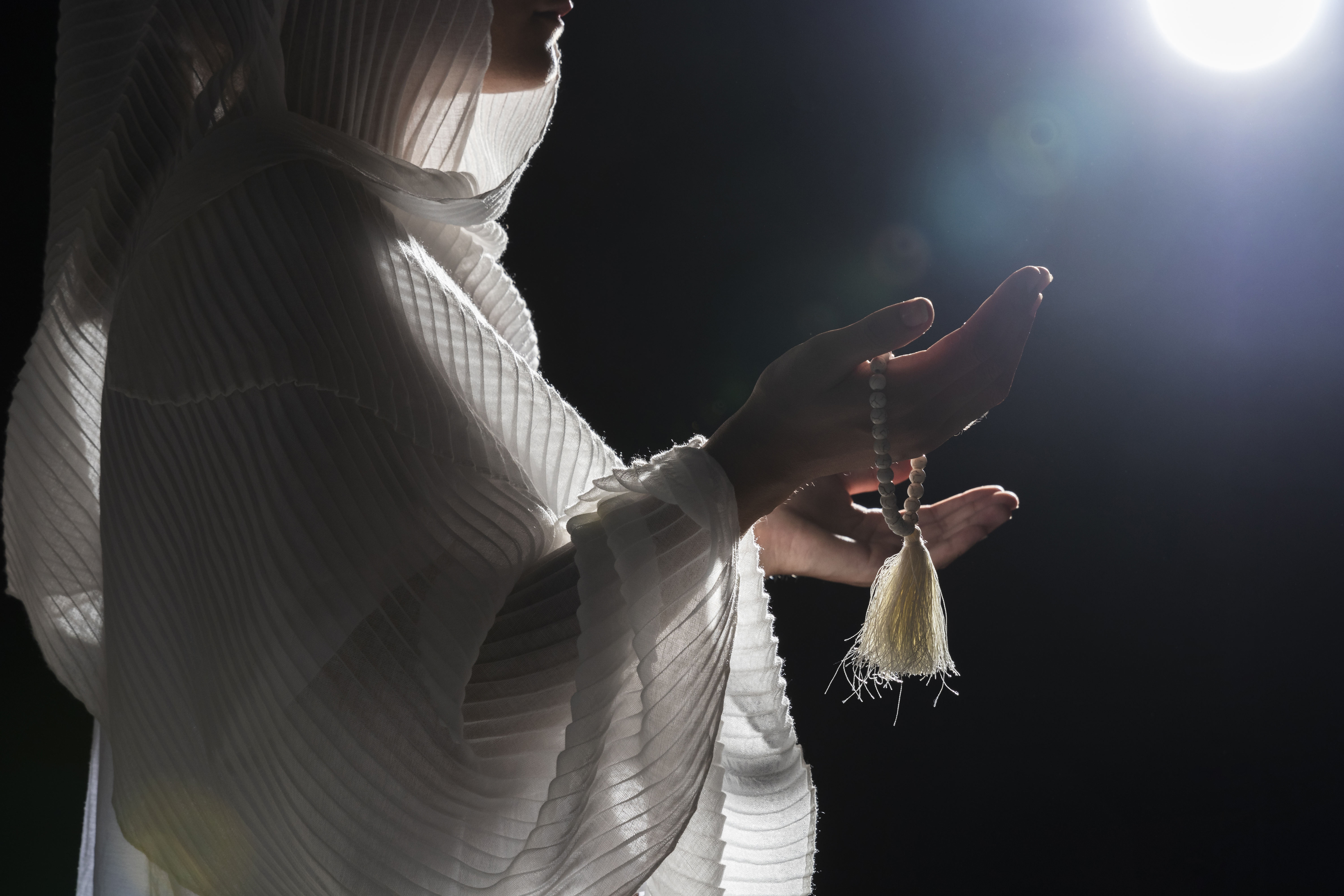 10 Keajaiban Lailatul Qadr: Kunci Meraih Berkah Tiada Tara