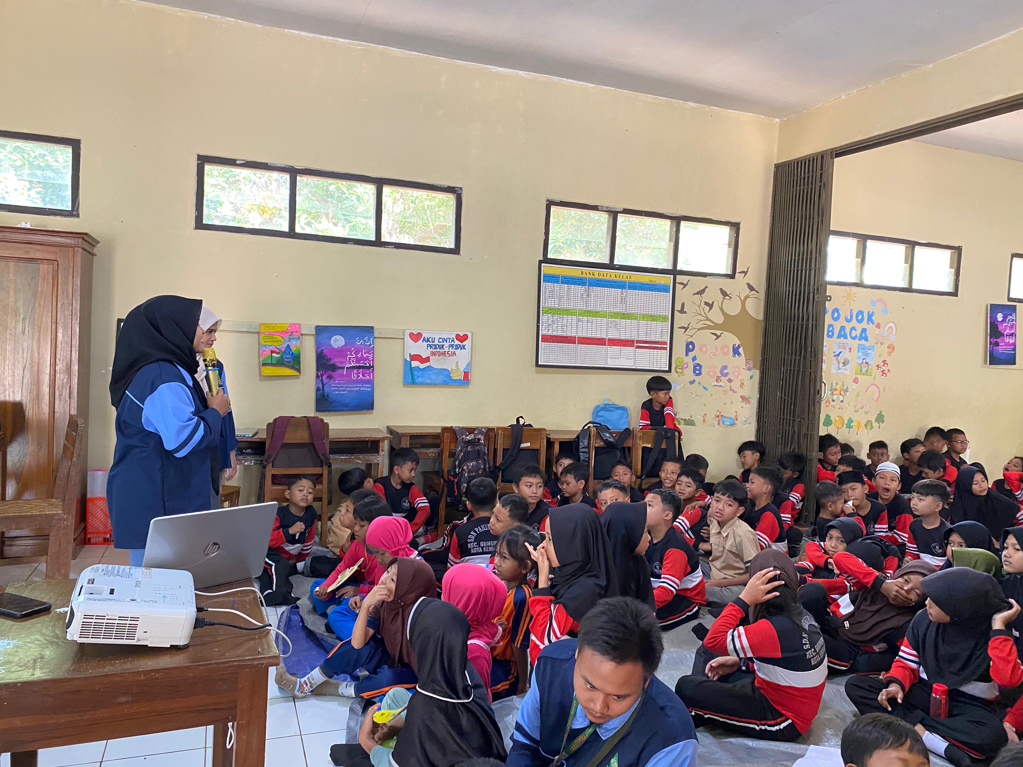 KKN Moderasi Beragama UIN Walisongo Sosialisasi Anti-Bullying di SD Pakintelan 02