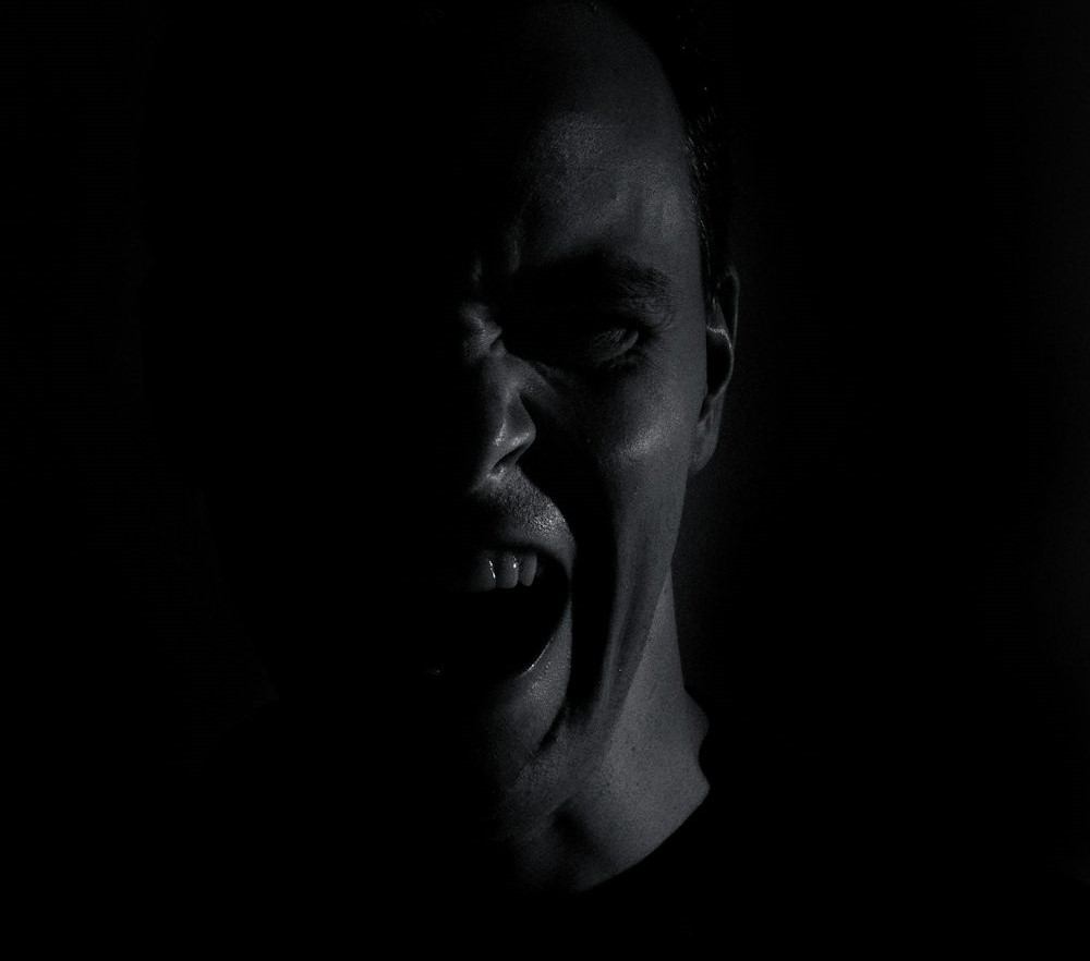 Ter-Trigger Dengan Hal Sepele, Pertanda Apa?