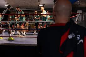 Heboh Pemain Liverpool Latihan Tinju! Mau Main UFC atau Mau Main Bola?