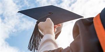 Pendidikan Sampe Perguruan Tinggi Penting Ga Sih? Simak 6 Alasan Ini