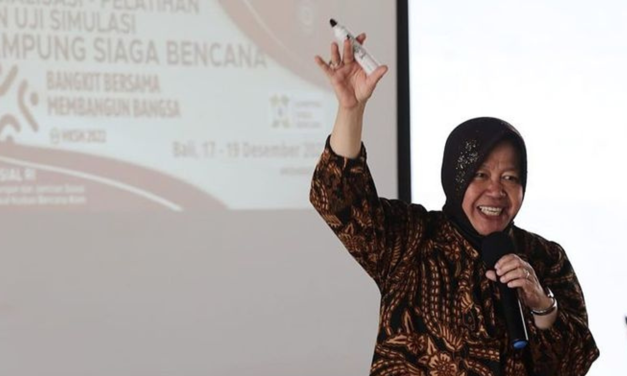 Tri Rismaharini Ajak Gen Z Kediri untuk Berwirausaha