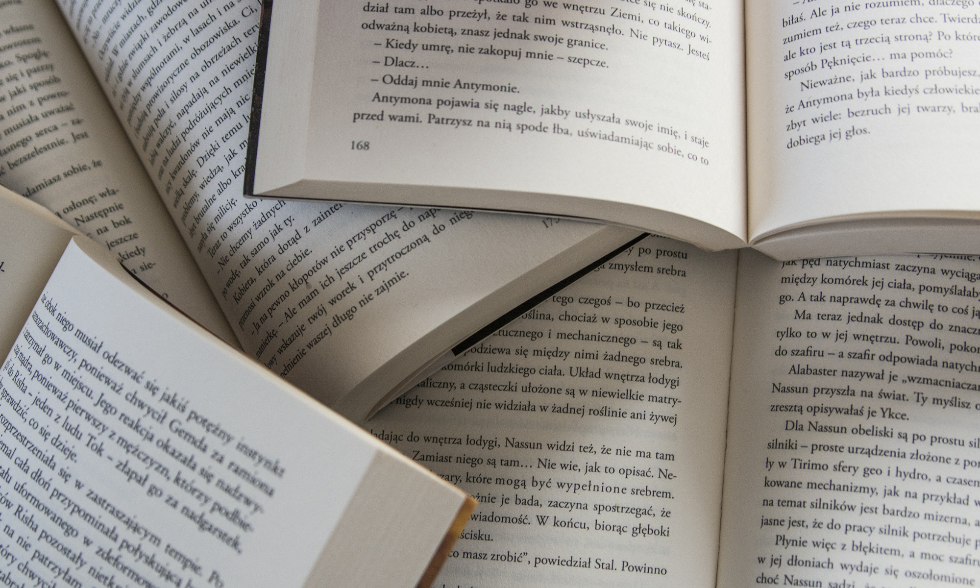 5 Penerbit Buku Terpercaya di Indonesia