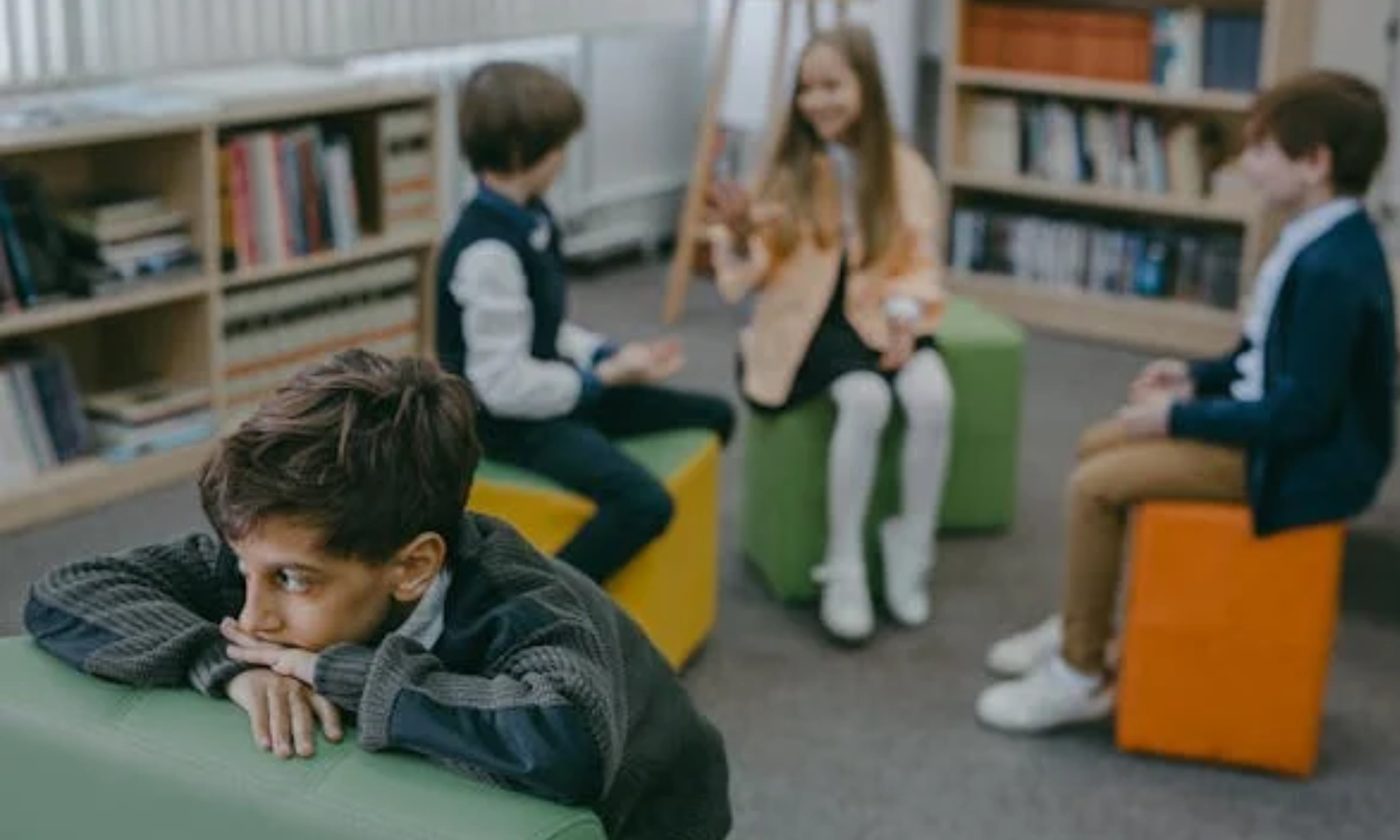 Perbedaan Introvert dan Ekstrovert: 4 Fakta Menarik, Siapa yang Lebih Unggul?