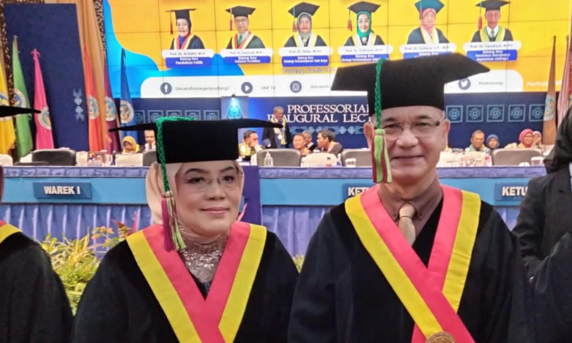 Pertama di UNP Pasangan Suami Istri Jadi Guru Besar