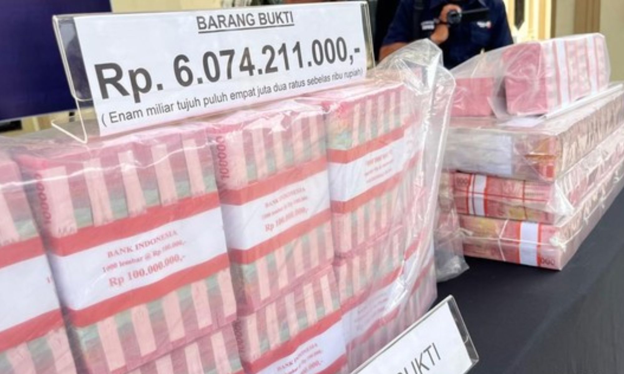 Rp6 Miliar di Sebuah Rumah: Misteri Uang Tunai yang Menggegerkan Jambi