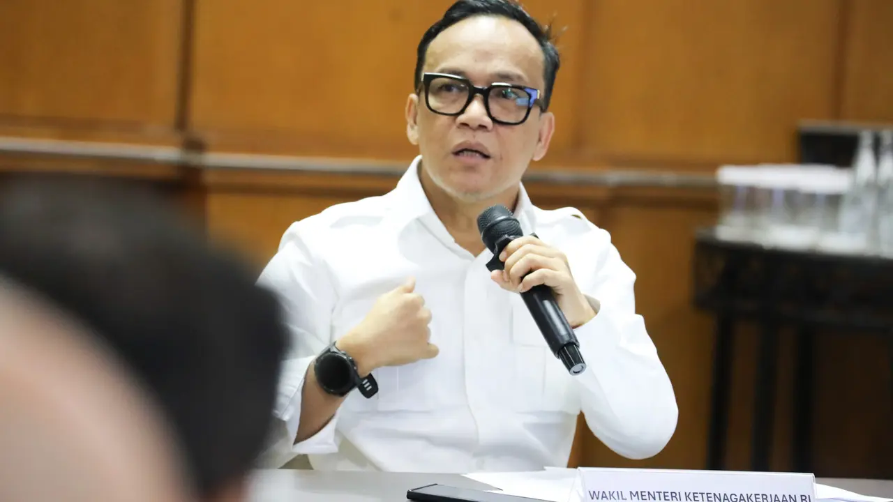 OTT Wamenaker: KPK Sita Puluhan Mobil &amp; Moge Ducati, Ini Jejak Politik Noel!