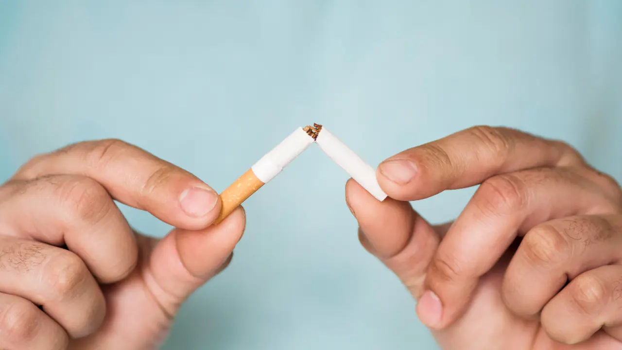 Fakta Mengerikan: Merokok Tingkatkan Risiko Penyakit Jantung hingga 3 Kali Lipat!