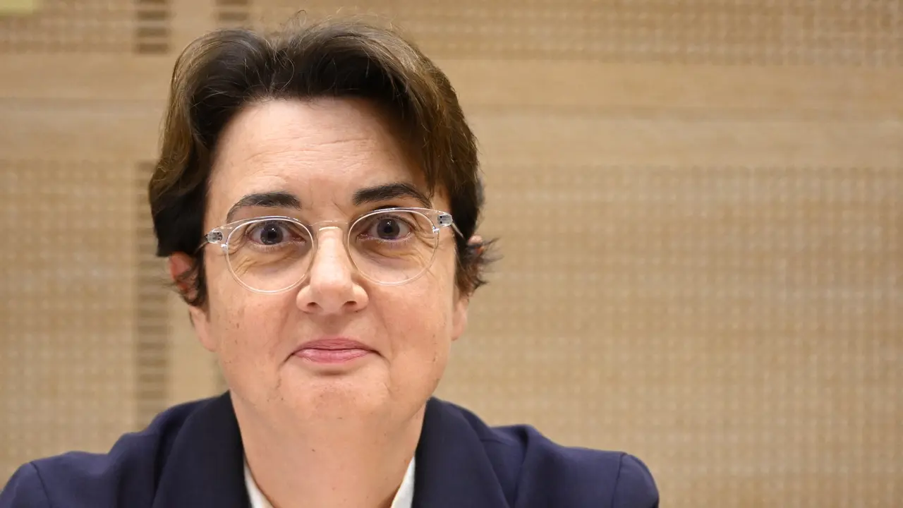 Drama di Paris! Direktur Louvre Siap Mundur Usai Perhiasan Rp1,7 Triliun Dirampok