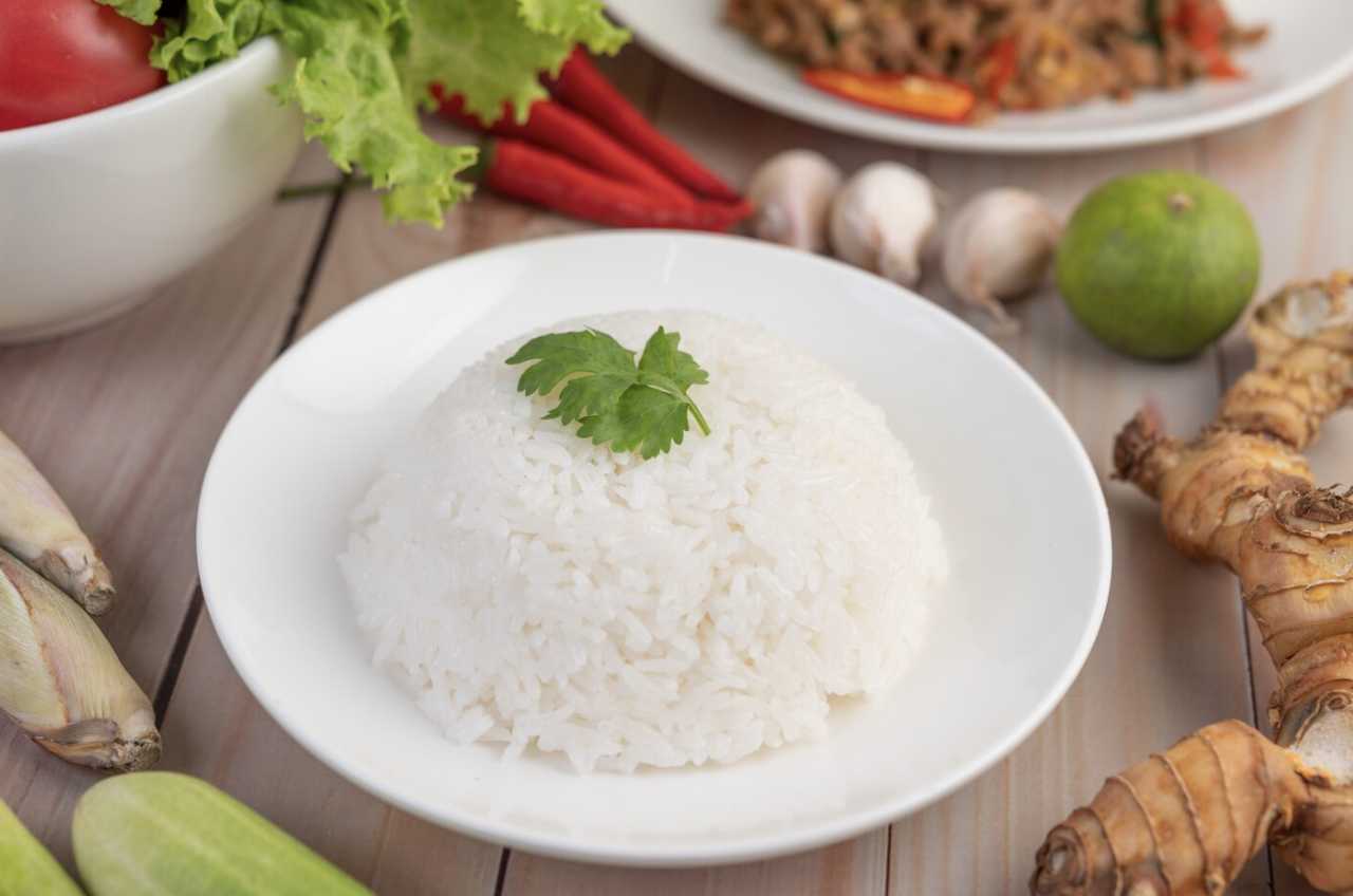 Nasi Sisa Dipanaskan Ulang Bisa Berbahaya, Ini Fakta Ilmiahnya