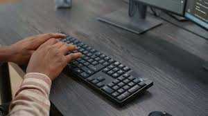 Tips Memilih Keyboard untuk Bekerja agar Nyaman dan Efisien